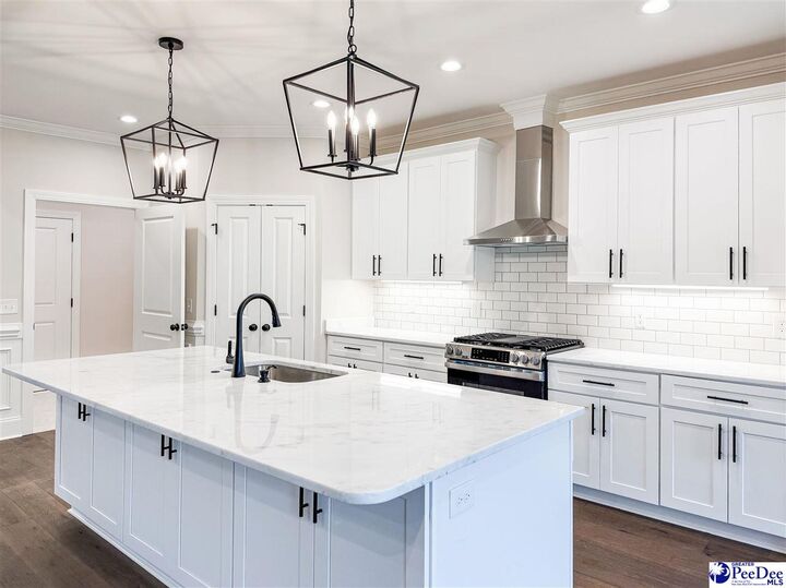 Property Photo:  3028 Weatherstone Ln  SC 29501 