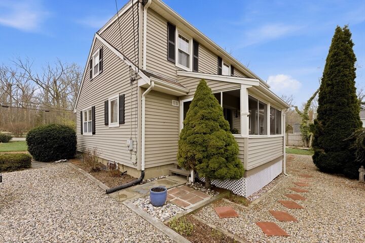 Property Photo:  770 Rocky Hill Rd  MA 02360 