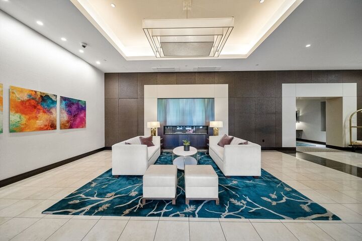 Property Photo:  500 Atlantic Avenue 16L  MA 02210 