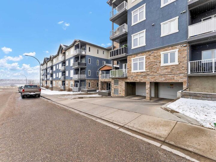 Property Photo: 19 Terrace View NE 317 AB T1C 0E8