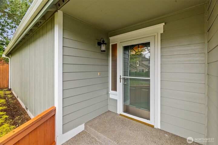 Property Photo:  4606  Denton Lane SE  WA 98503 
