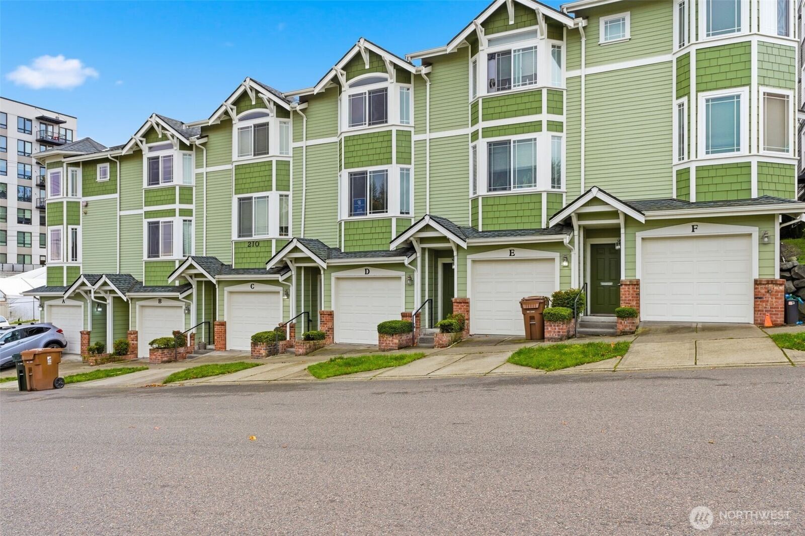 Property Photo:  210 N G Street D  WA 98403 