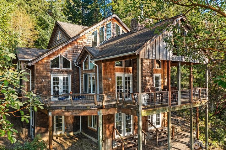 Property Photo: 500 E Nicole Lane WA 98584