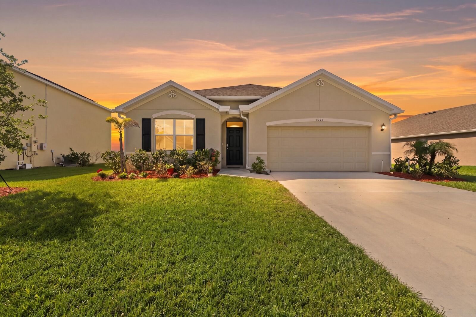 Property Photo:  3324 Homestead Drive  FL 34945 