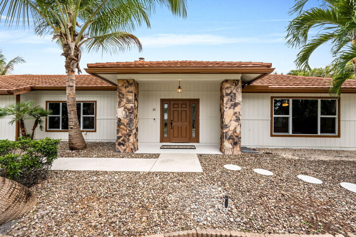 Property Photo:  21 Whispering Oaks Circle  FL 33411 