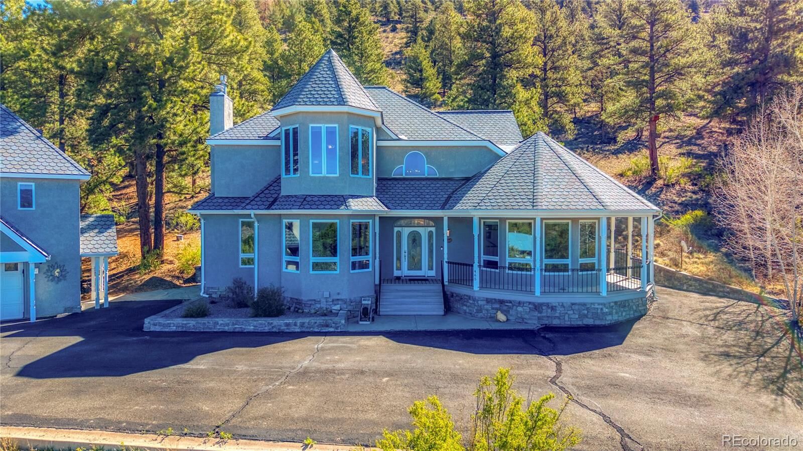 Property Photo:  465 N Skyline Drive  CO 81154 