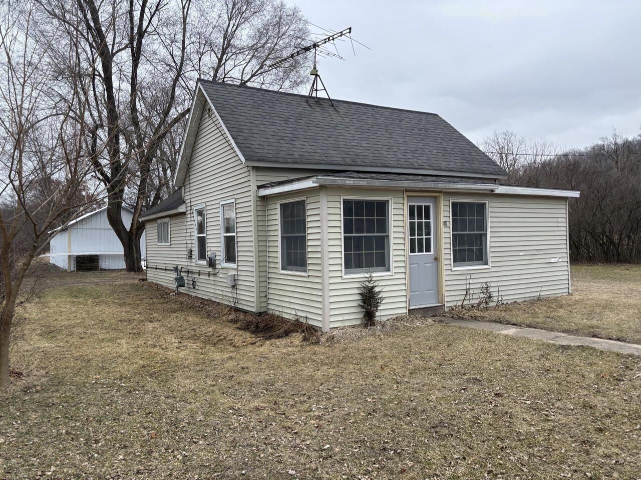 Property Photo:  101 S 7th Street  WI 53506 