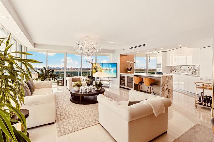 Property Photo:  2127 Brickell Ave 1505  FL 33129 