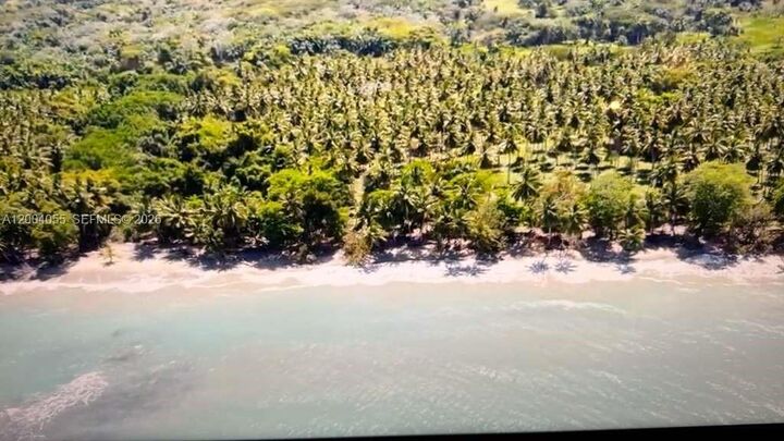 Property Photo:  Playa Magante  FL  