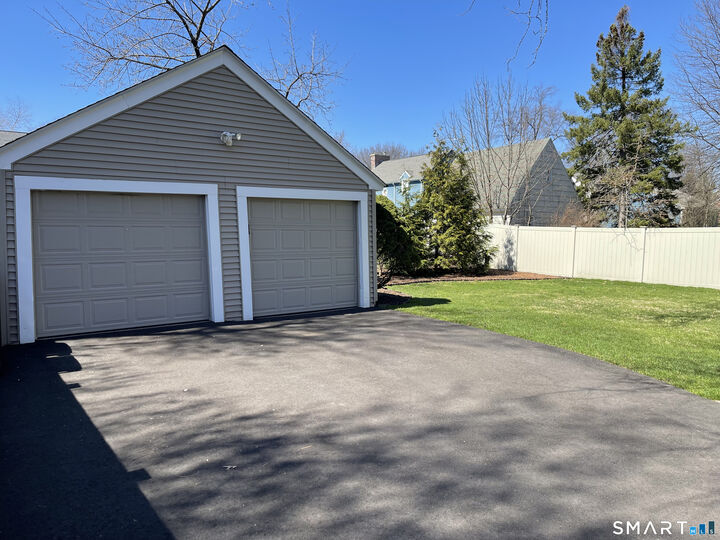 Property Photo:  219 Auburn Road  CT 06119 