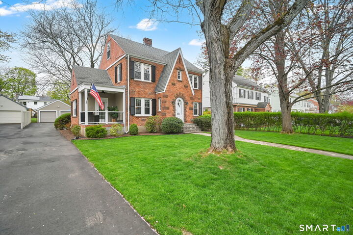 Property Photo:  219 Auburn Road  CT 06119 