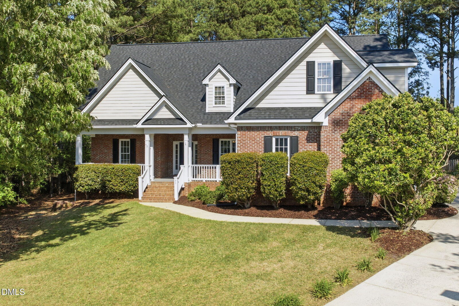 Property Photo:  75 Braemar Circle  NC 27520 