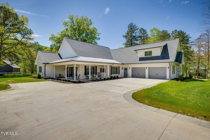 Property Photo:  350 Sunset Harbor Drive  TN 37725 