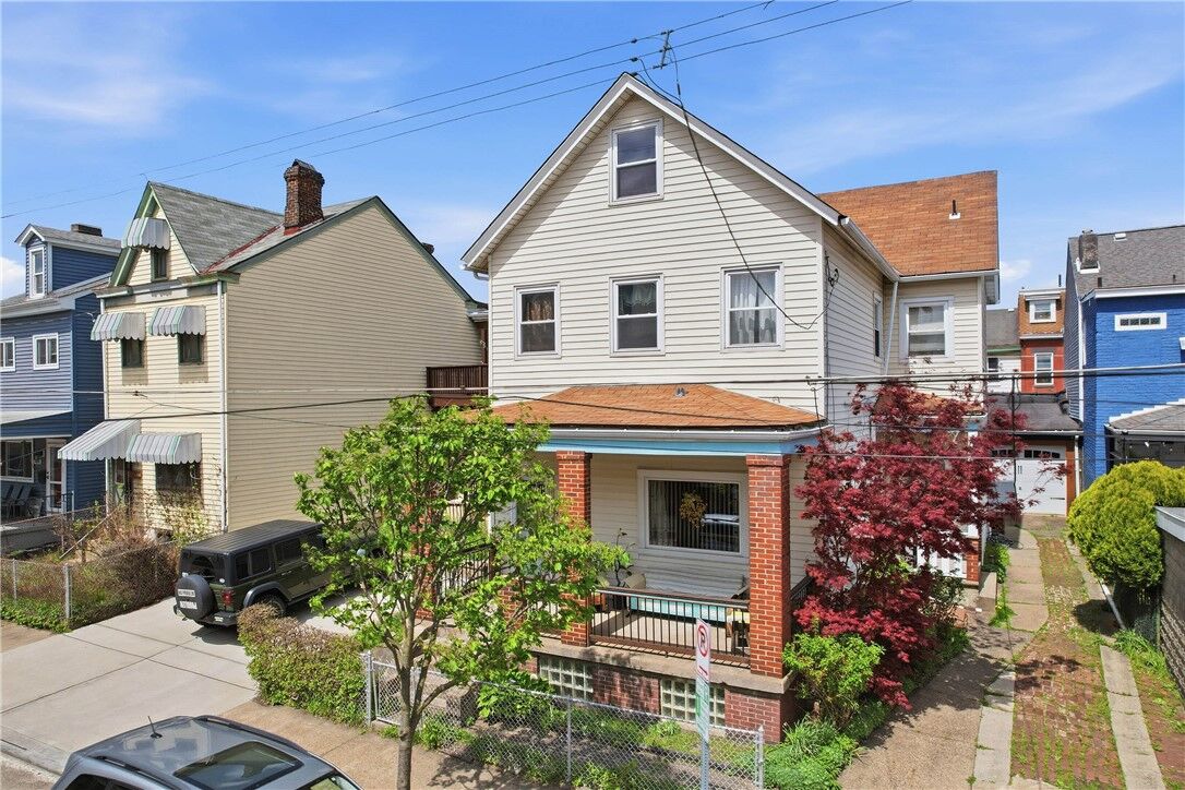 Property Photo: 4087 Howley St PA 15224