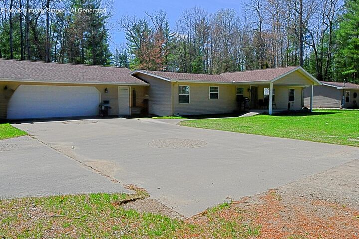 Property Photo:  1820 Onondaga Trail  MI 48661 