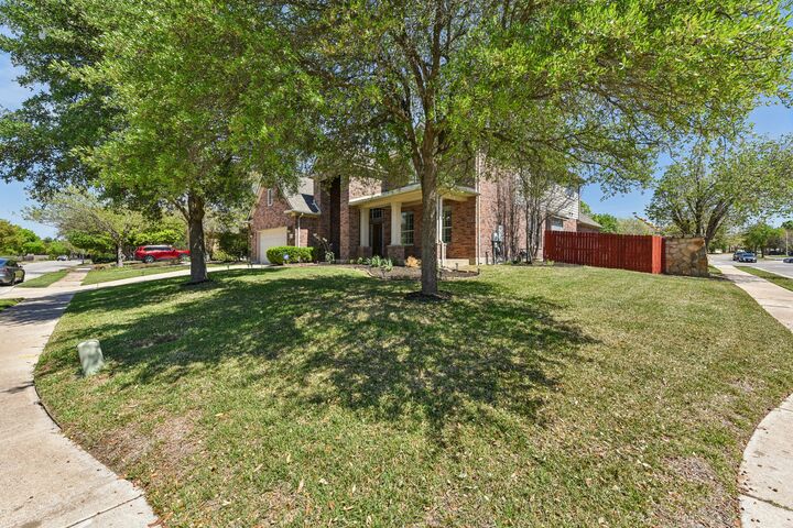 Property Photo:  1516 Skip Tyler Drive  TX 78613 