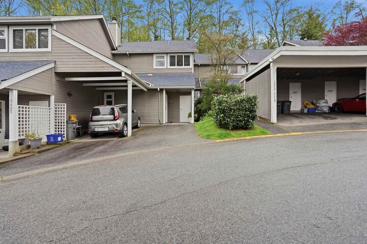 Property Photo: 3407 Lynmoor Place BC V5S 4G4