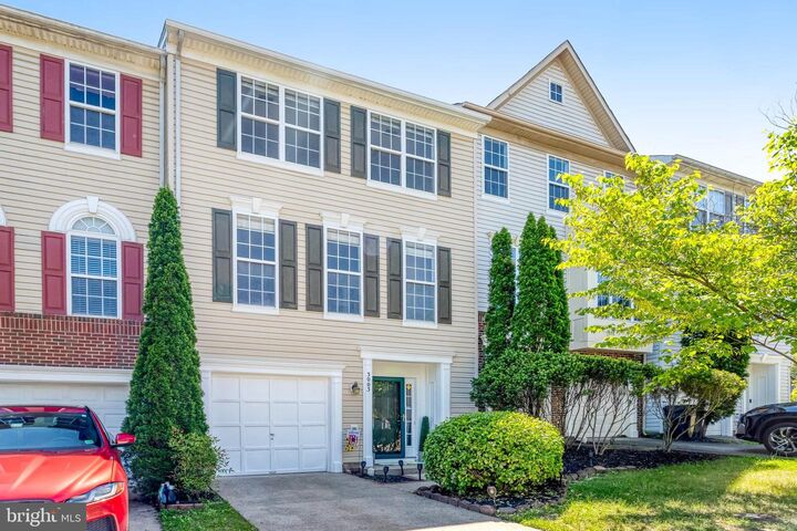 Property Photo:  3003 Frankfurt Court  VA 22191 