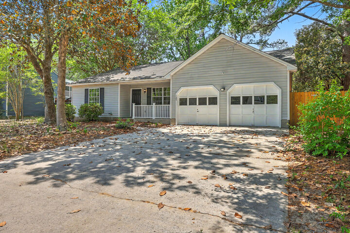 Property Photo:  125 Cottonwood Drive  SC 29483 