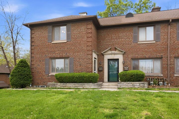 Property Photo:  4065 Indianola Avenue  OH 43214 