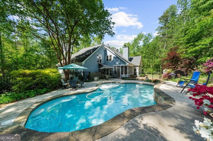 Property Photo:  6080 Lively Court  GA 30040 
