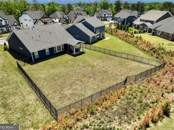 Property Photo:  627 Michigan Circle  GA 30548 