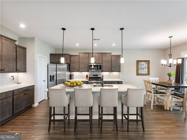 Property Photo: 627 Michigan Circle GA 30548