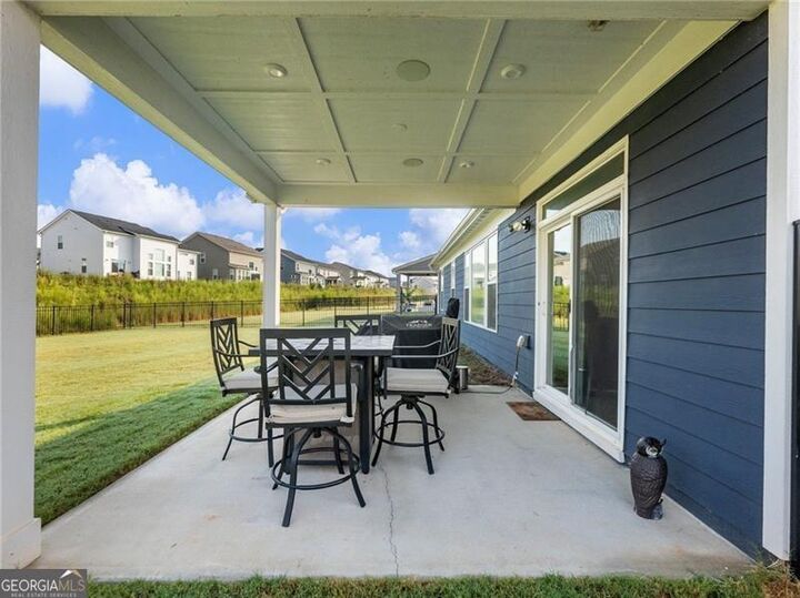 Property Photo:  627 Michigan Circle  GA 30548 