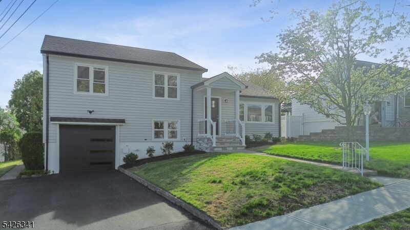 Property Photo:  27 Mountainview Dr  NJ 07013 