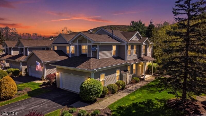 Property Photo:  15 Aspen Ct  NJ 07419 