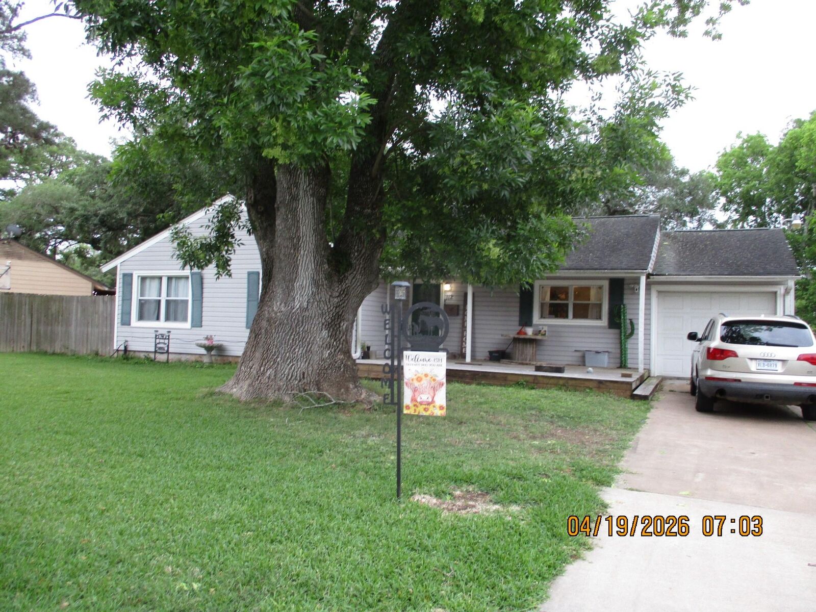 Property Photo:  112 Chinaberry Street  TX 77566 