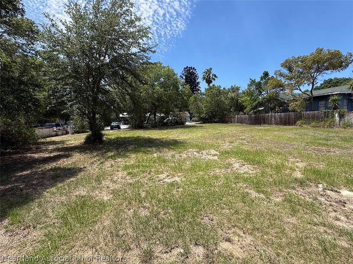 Property Photo:  1219 Katcalani Avenue  FL 33870 