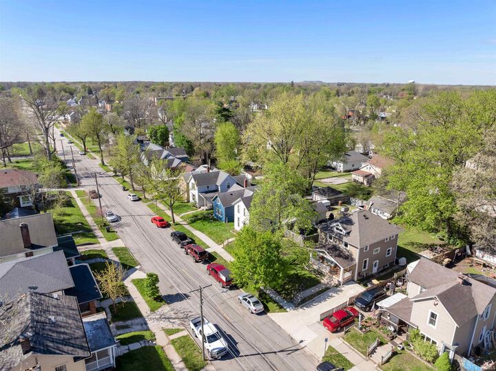 Property Photo:  2526 S Wayne Avenue  IN 46807 