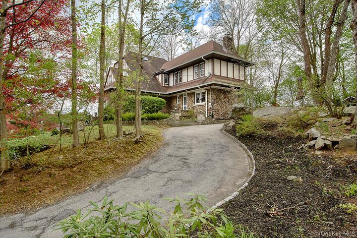 Property Photo:  13 Chadwick Road  NY 10604 