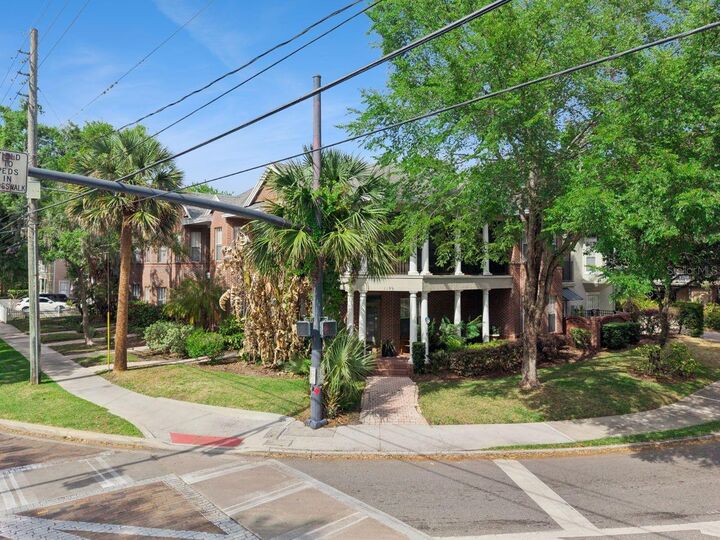 Property Photo:  1151 Delaney Avenue 3  FL 32806 