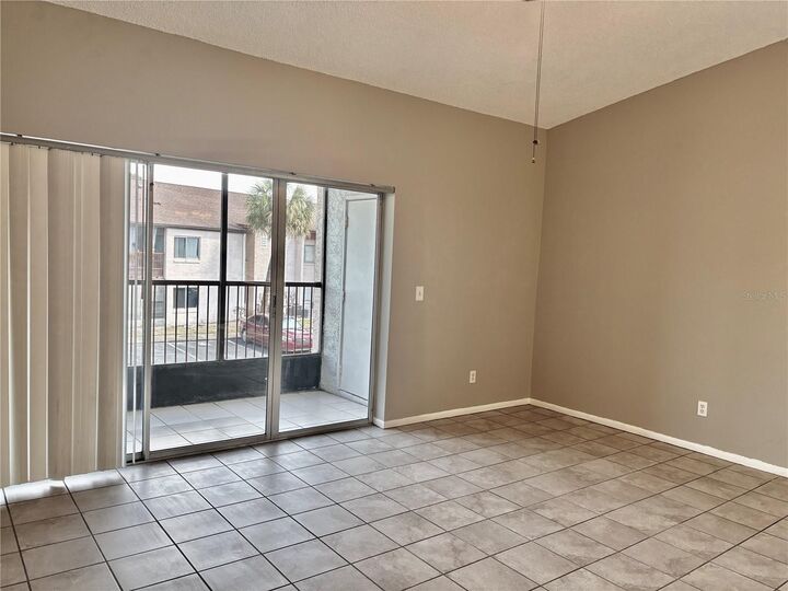 Property Photo:  2524 Lakeway Branch Drive 3208  FL 32839 