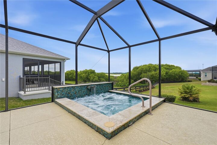 Property Photo:  1166 Blount Avenue  FL 32163 