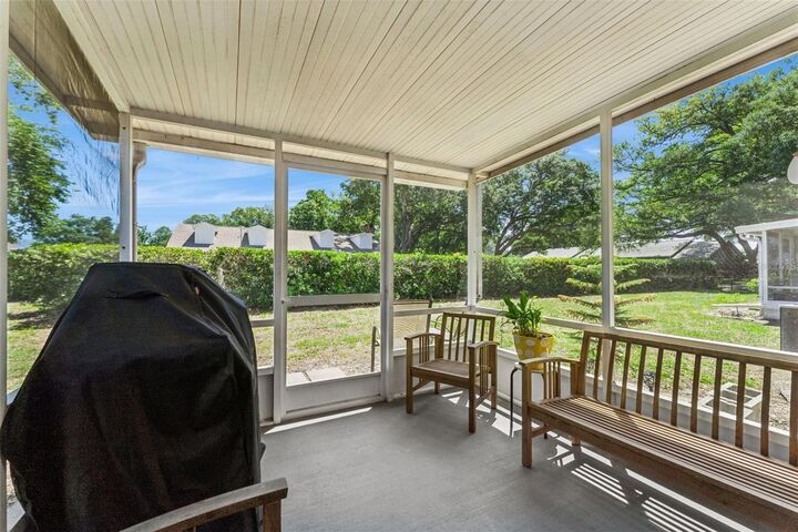 Property Photo: 1017 Monroe Avenue FL 34769
