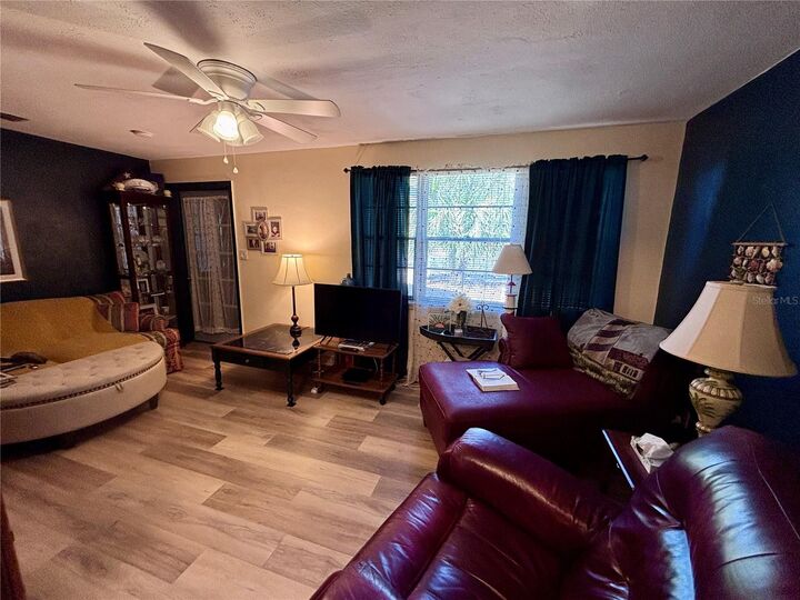Property Photo:  3137 NW 6th Street  FL 32609 