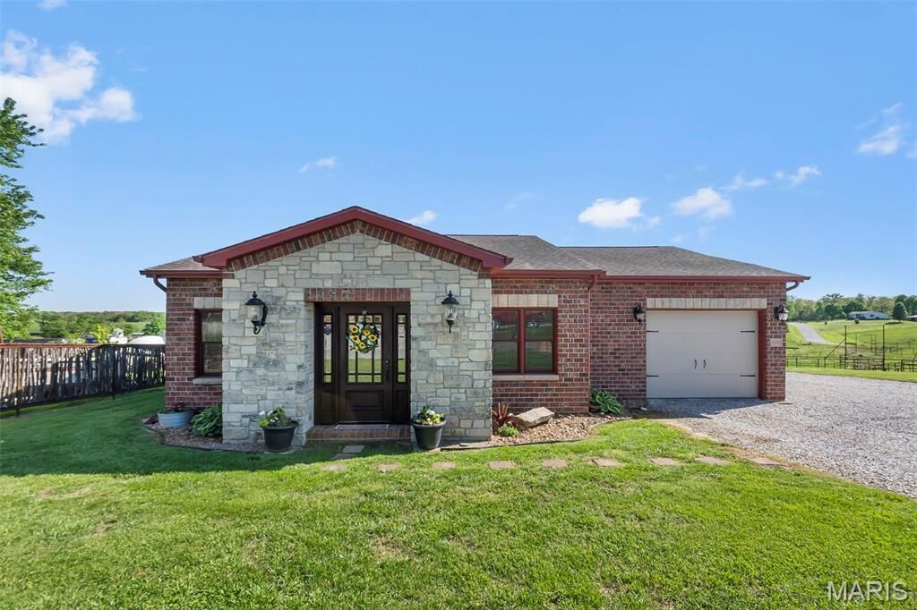 Property Photo:  3715 County Road 415  MO 63747 