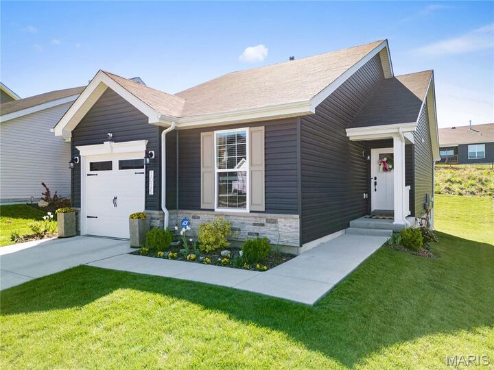 Property Photo:  1016 Black Bear Drive  MO 63051 