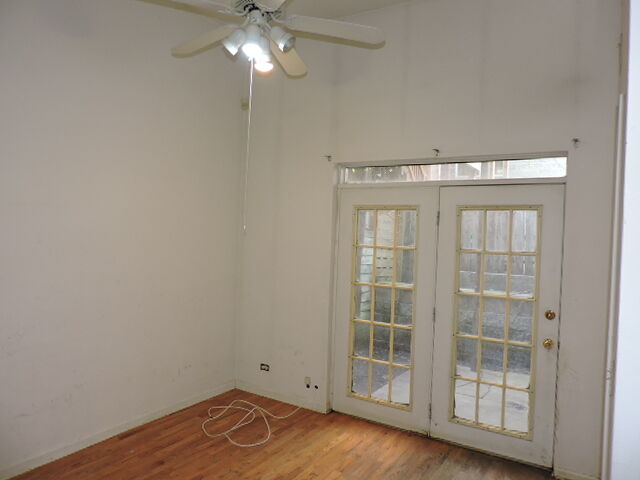 Property Photo:  638 N Armour Street  IL 60642 