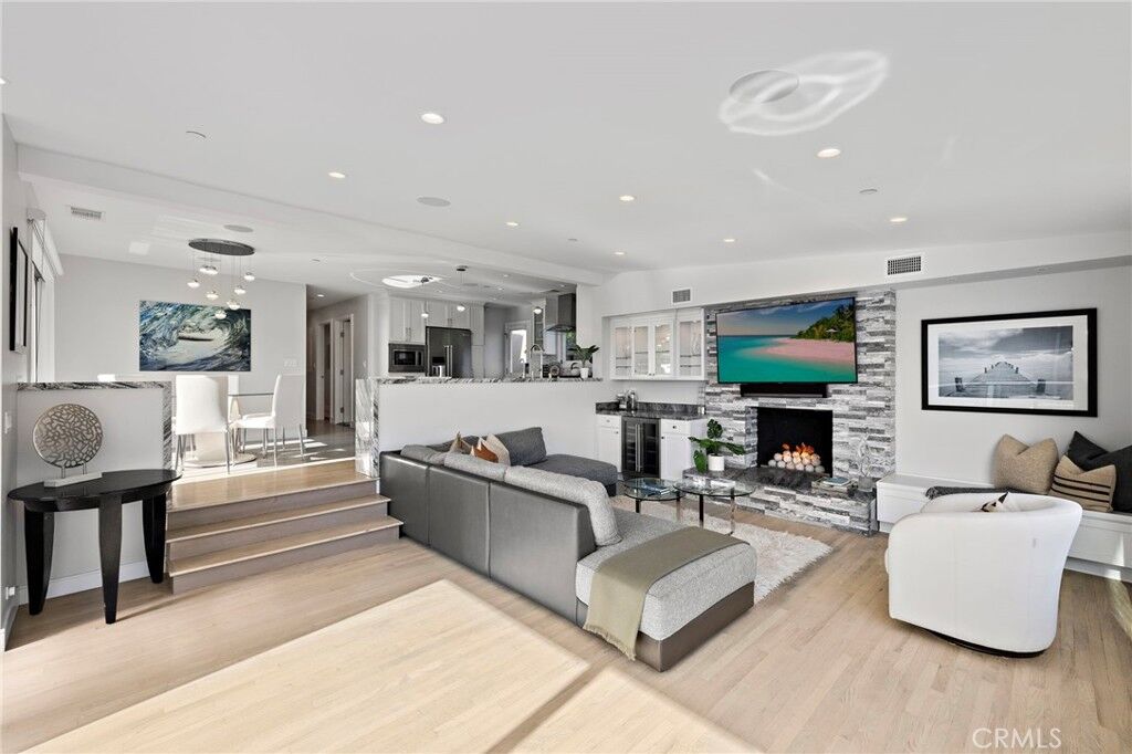 Property Photo:  166 Fairview  CA 92651 