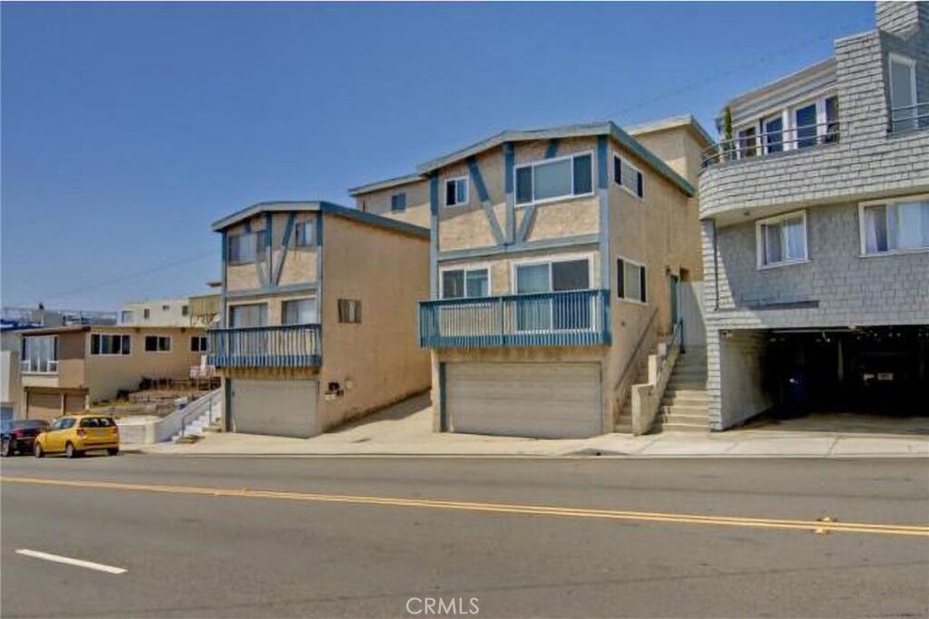 Property Photo:  637 Manhattan Beach Boulevard  CA 90266 