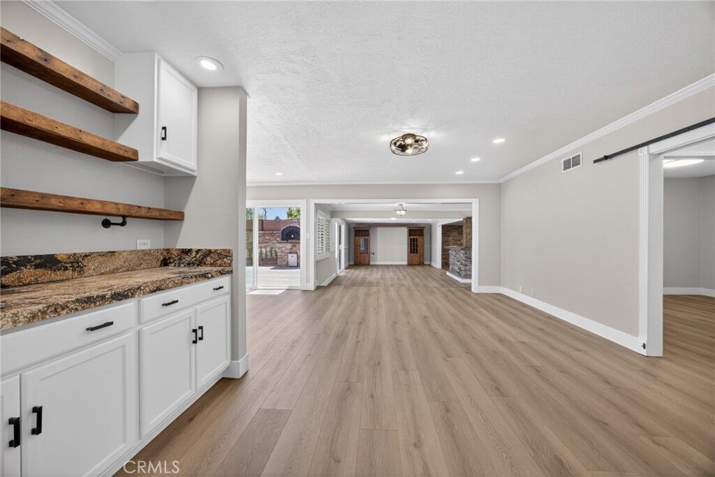 Property Photo:  2425 Heather Avenue  CA 90815 