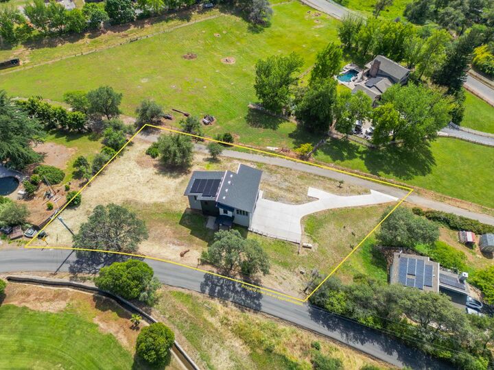 Property Photo:  2661 Shirland Tract Road  CA 95603 