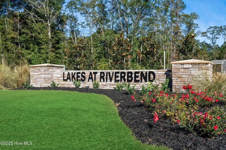 Property Photo:  3209 Edgehill Drive  NC 28451 