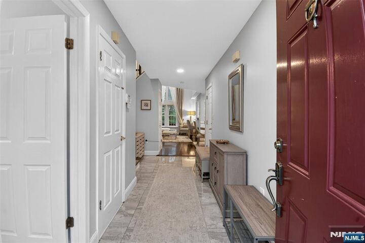 Property Photo:  75 Washington Court  NJ 07082 