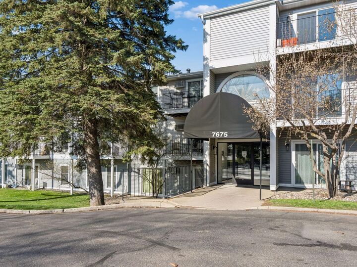 Property Photo: 7675 142nd Street W 109 MN 55124