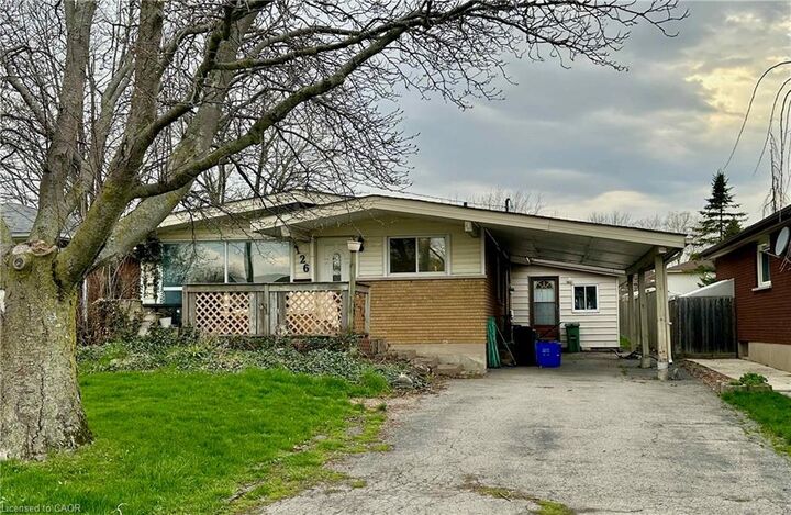 126 Lilacside Drive — photo 1